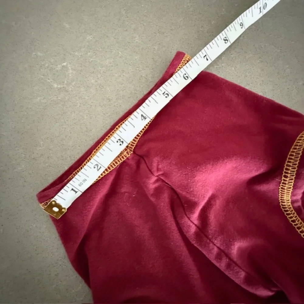 MN Minnesota Gophers Dog Maroon XL Dress (Fits small) Barely worn